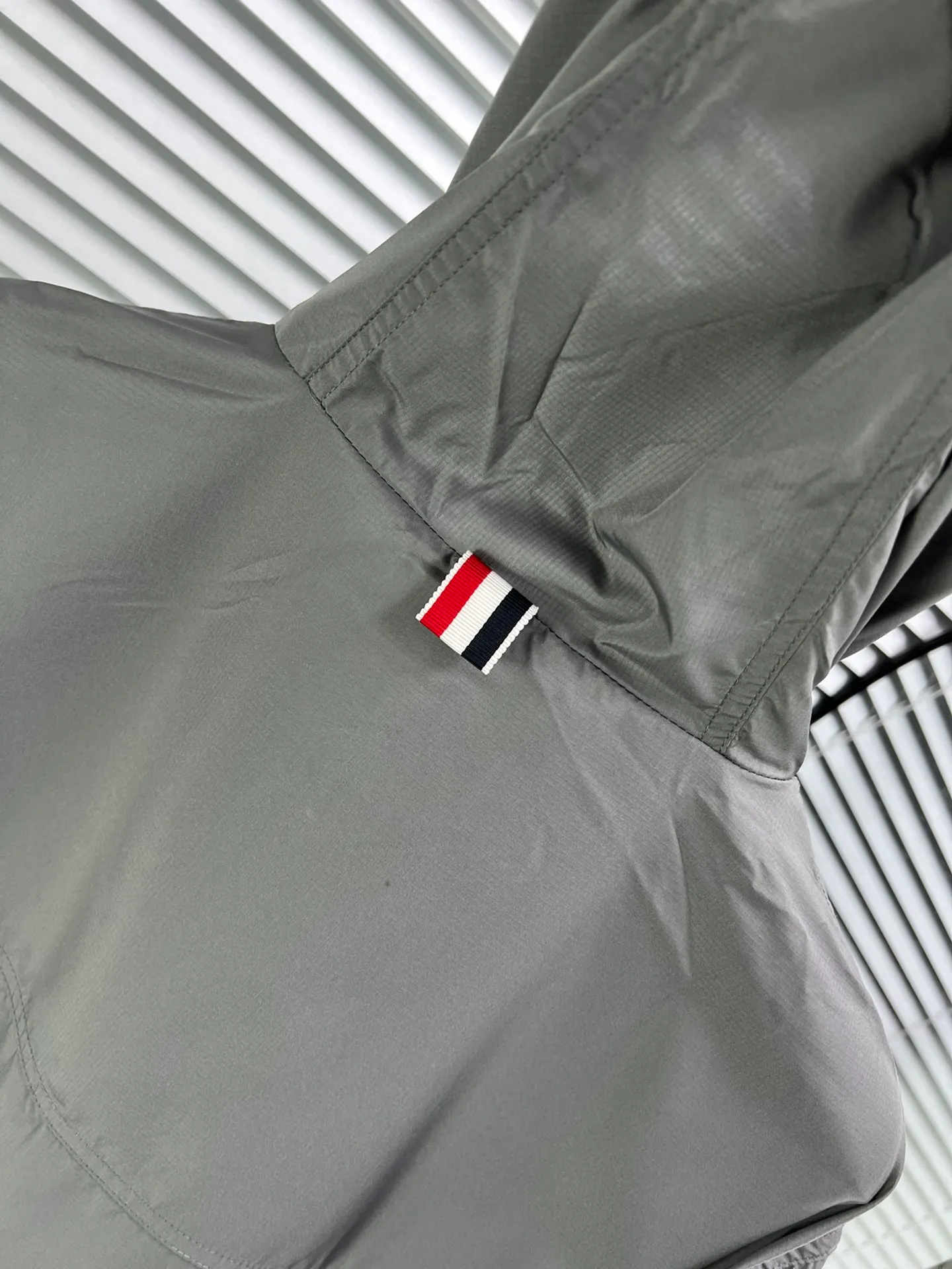 THOM BROWNE 2024SS New Arrival White Breathable Same Style ：Gray Black Size：1 2 3 4